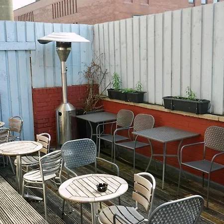 The George Backpackers Hotel 2*