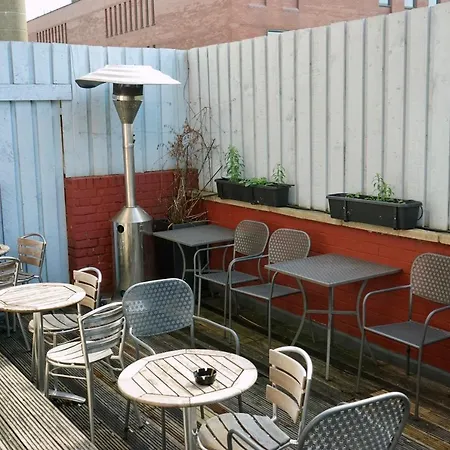The George Backpackers Hotel 2*